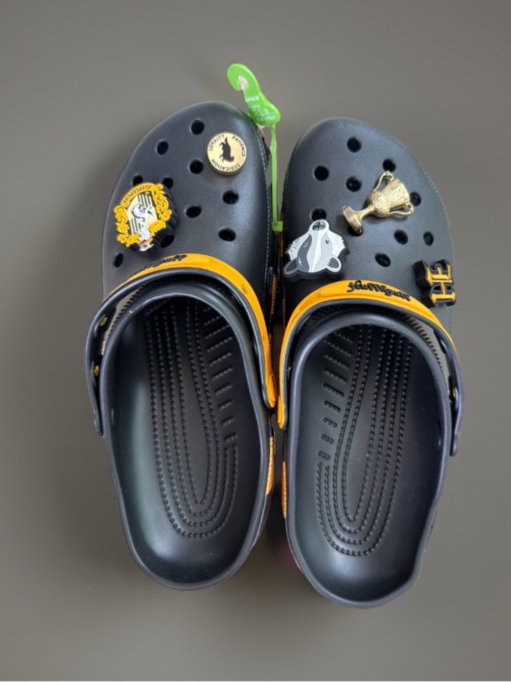 NEW ✨ Crocs Harry Potter Hufflepuff Yellow M11/W13